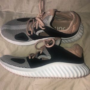 Adidas Lux Clima w running shoe